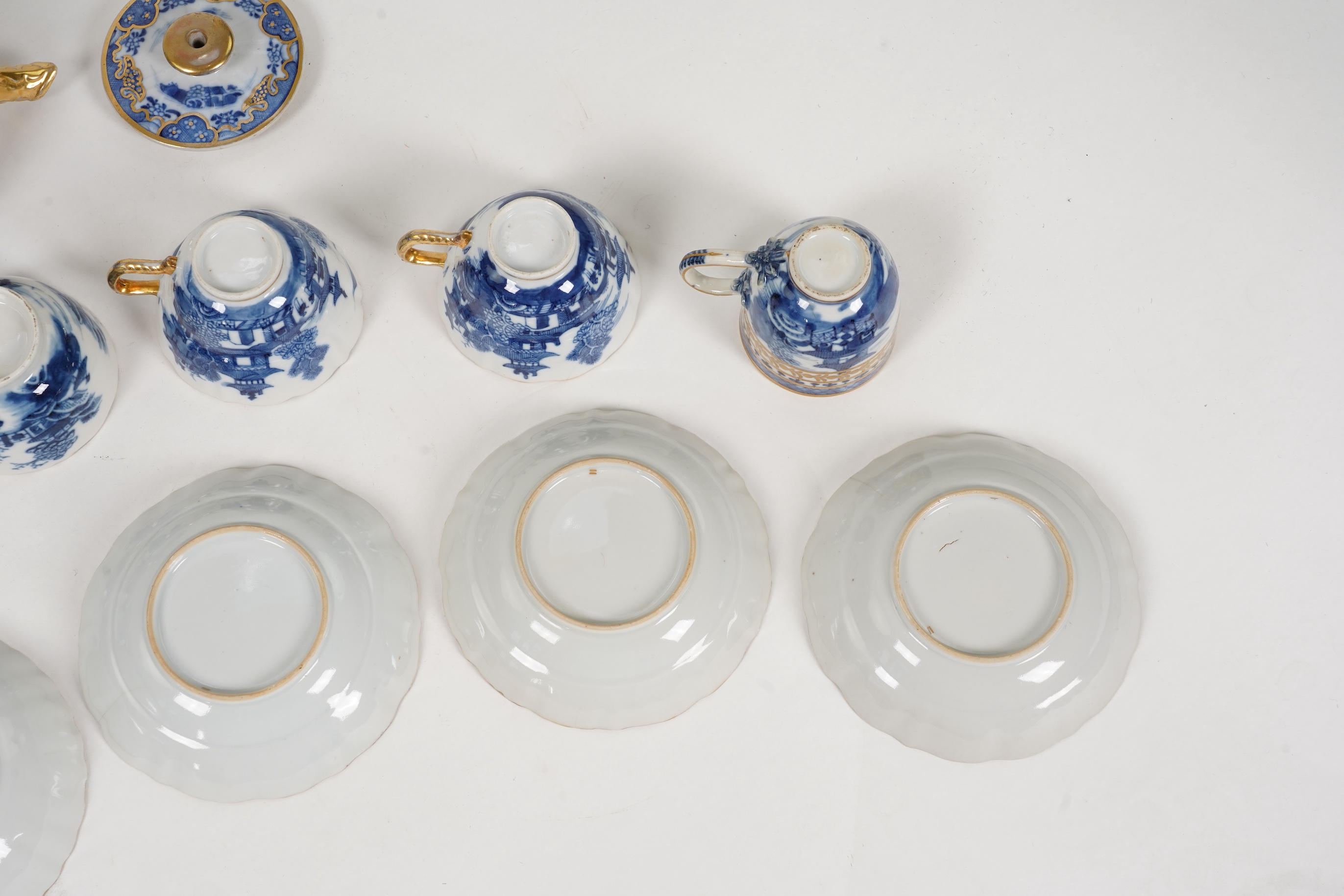 A group of Chinese gilt-decorated blue and white tea wares, Qianlong period
